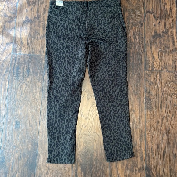 Wit & Wisdom pant. New with tags - Picture 4 of 7